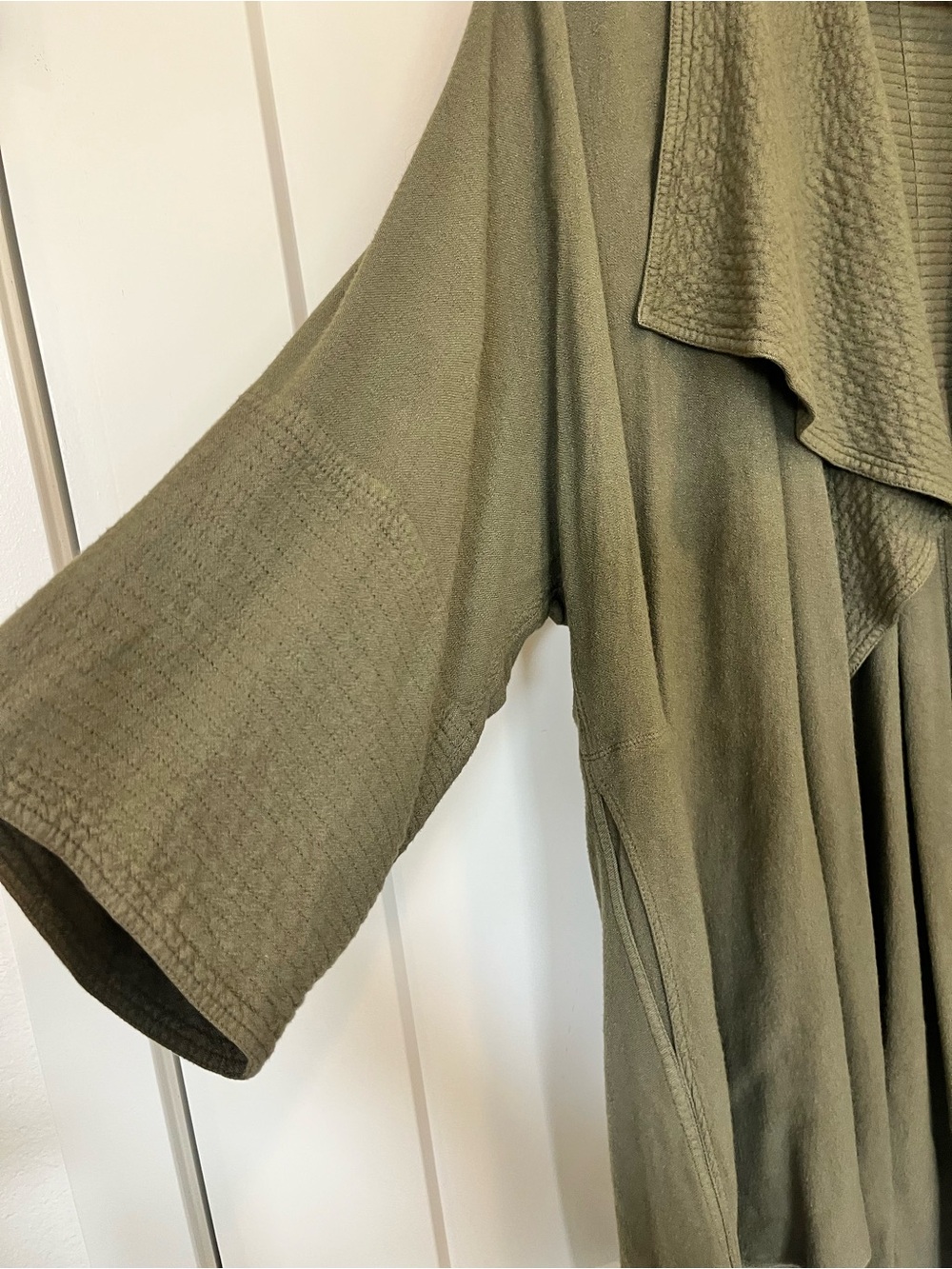 Tienda Ho olive green fringed tassels boho Lagenlook hippie flowy jacket kimono - Picture 2 of 12